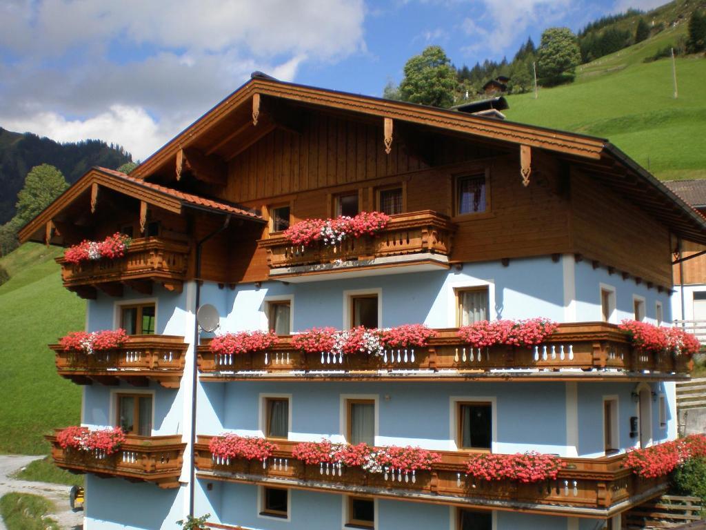 Stallerhof Hüttschlag エクステリア 写真